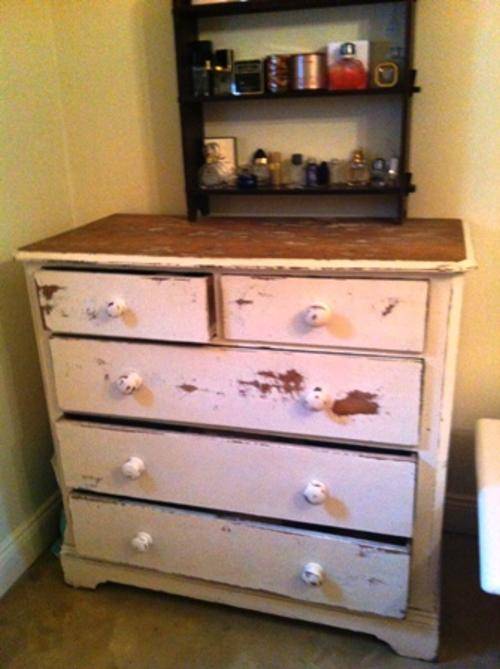 Vintage set of shabby chic Oregon Drawers