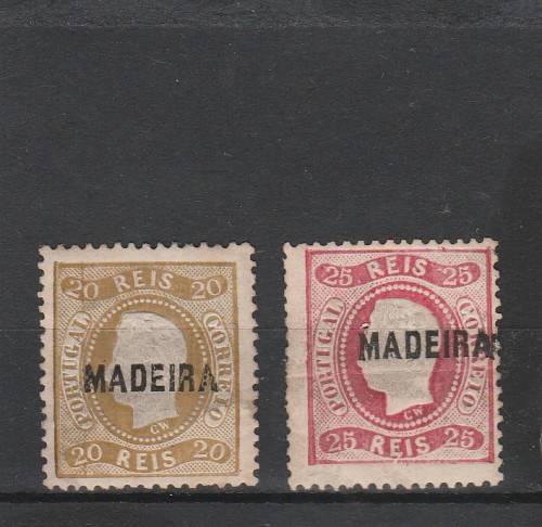 Maderia   20r only part gum, 25r has fold mark. see scans.