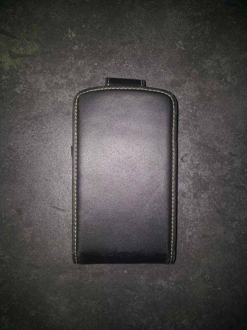 BLACKBERRY CURVE 8520 COVER