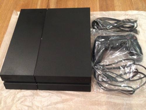 Boxed playstation 4 500gb