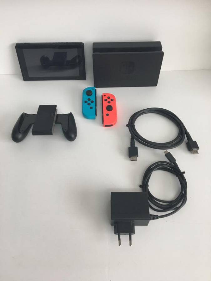Nintendo Switch V2 Neon Blue/Neon Red Console Boxed Great Condition With Extras & Free Game!