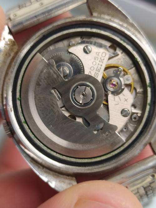 Stunner! Vintage Seiko Automatic watch 7005-7100 running