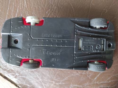 Great Ferrari F40 model with bonus Shell ferrari model