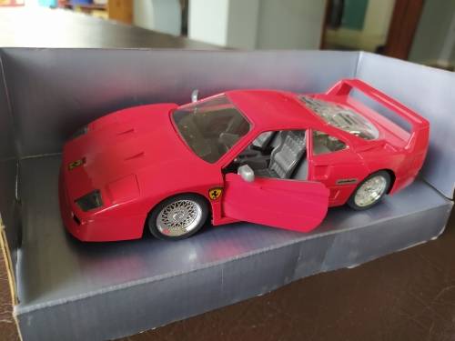 Great Ferrari F40 model with bonus Shell ferrari model