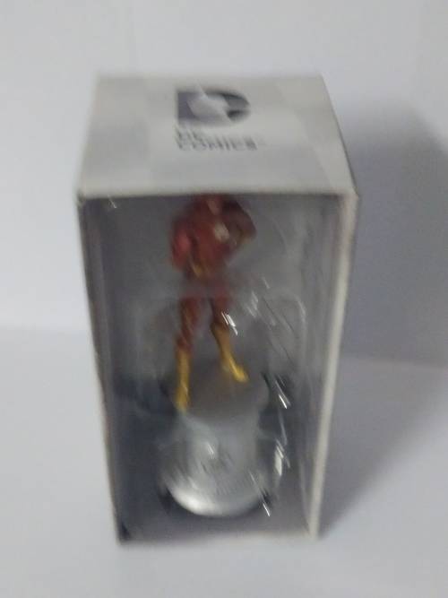 DC model - Flash figure -new boxed