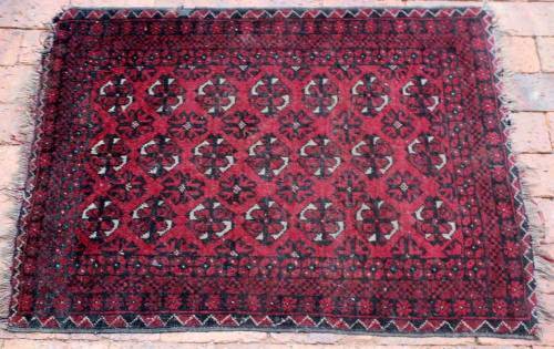 A lovely hand-knotted Afghan rug in excellent condition