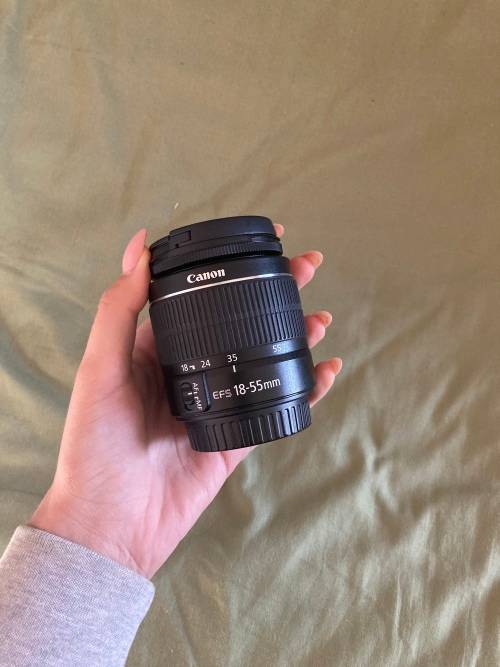 Canon 1300D + 3 lenses