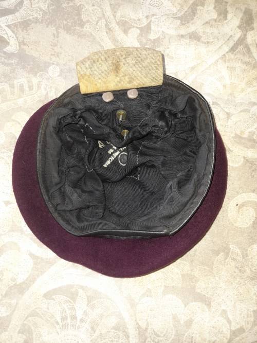 44 Parabat Beret. PostNet for buyer