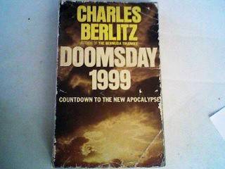 CHARLES BERLITZ. DOOMSDAY 1999, COUNTDOWN TO THE NEW APOCALYPSE. PAPERBACK. 224 PAGES.