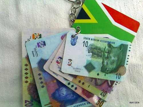 PROUDLY SOUTH AFRICAN MONEY KEYRING.