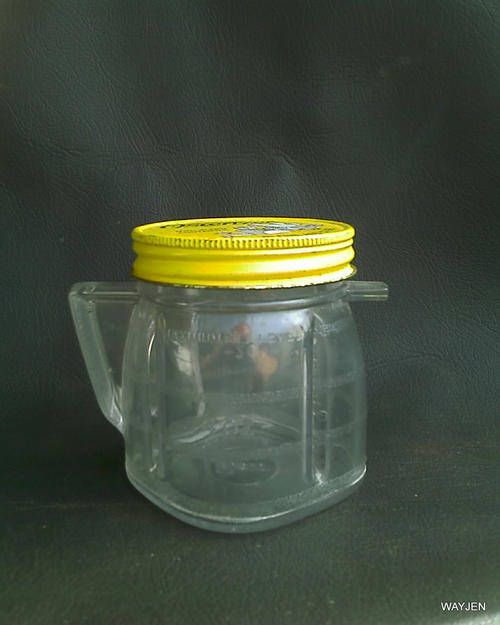 OSTERIZER LIQUEFIER-BLENDER MINI-BLEND PLASTIC CONTAINER. BLEND AND STORE.