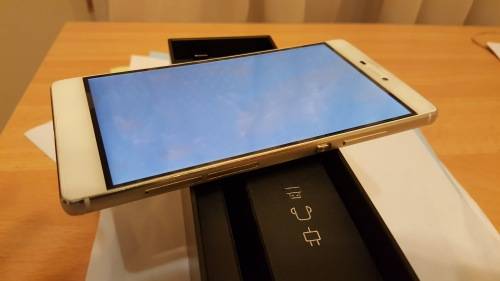 Huawei P8 16GB. Dual sim.
