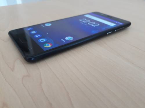 Nokia 5 - like new. R1 auction! Retail R2999!