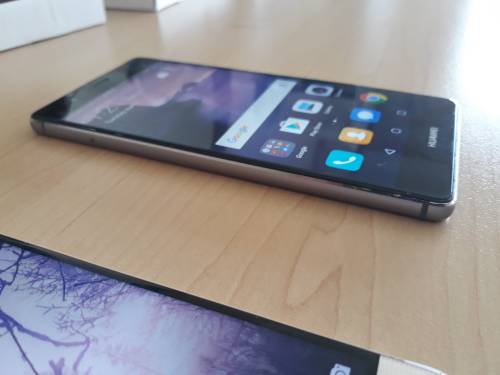 Huawei P9 32GB. Titanium silver. Dual sim.