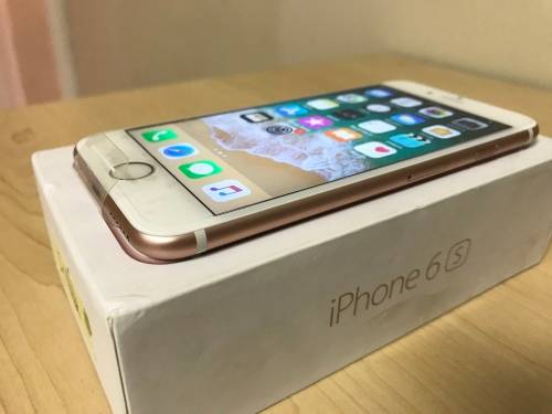 Apple Iphone 6S 64GB. Rose Gold
