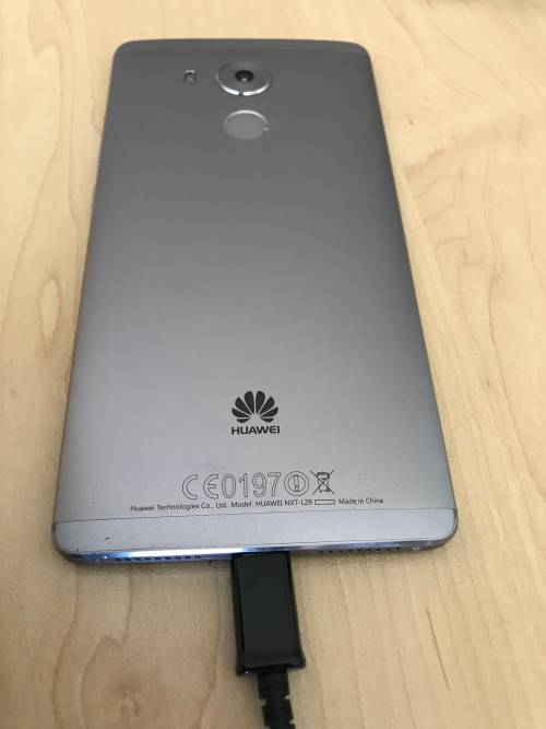 Huawei Mate 8 32GB Black. Dual sim.