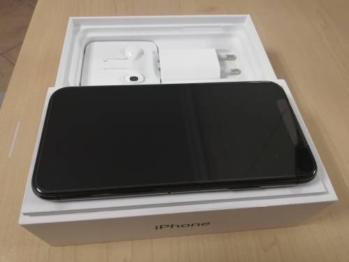 Apple iPhone X 64GB | Space Grey