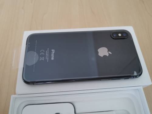 Apple iPhone X 64 GB