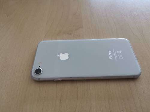 Apple Iphone 8 64GB | Local stock