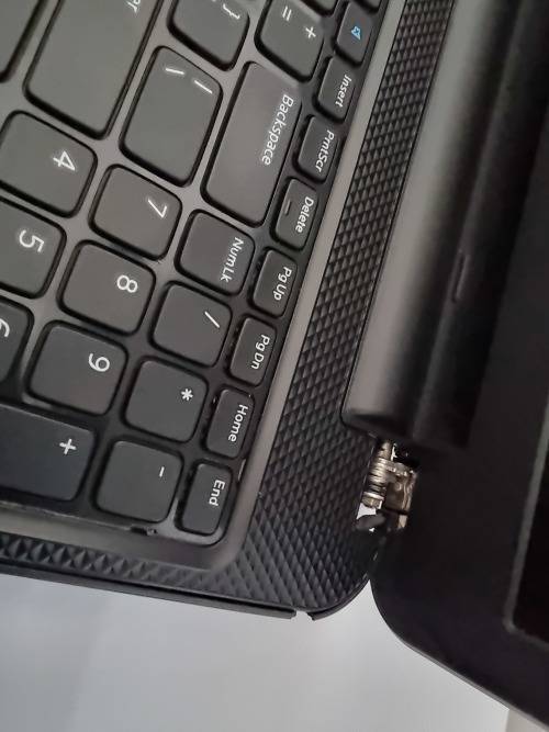 DELL INSPIRON 3521 - INTEL CORE I3 3RD GENERATION - PLEASE READ.