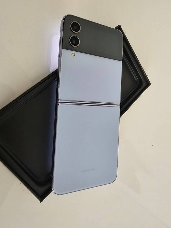 Samsung Galaxy Z Flip 4 5G 128GB