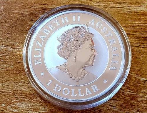 REDUCED 2020 Australian 1oz .9999 Silver Hand of Faith Nugget Coin BEAUTIFUL