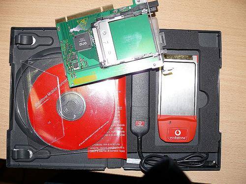 VODACOM 3G MODEM CARD WITH PCIMA ADAPTER