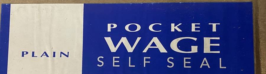 Box Pocket Wage Self Seal Envelopes (Size 152 x 102) Ref 64-1 (Box open)