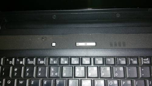 HP 530 LAPTOP