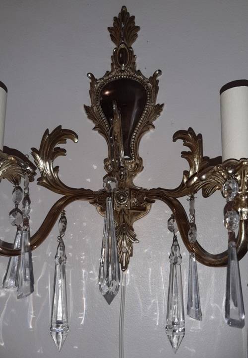 WALL SCONCE ~ BRASS, CLEAR CRYSTAL PENDANTS AND CANDLE SLEEVES