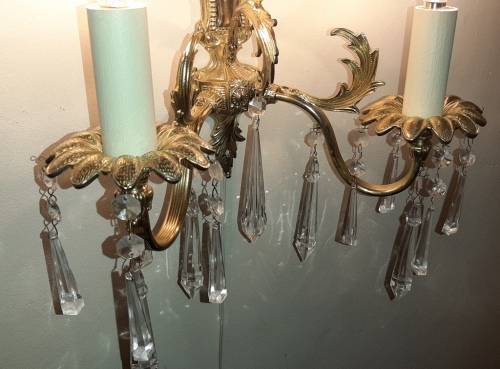 WALL SCONCE ~ BRASS, CLEAR CRYSTAL PENDANTS AND CANDLE SLEEVES