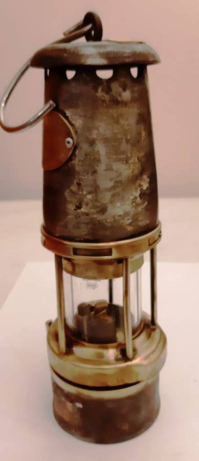 VICTOR KENT WOLF SAFETY LAMP