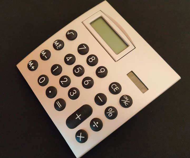 DUAL POWER CALCULATOR DESK TOP