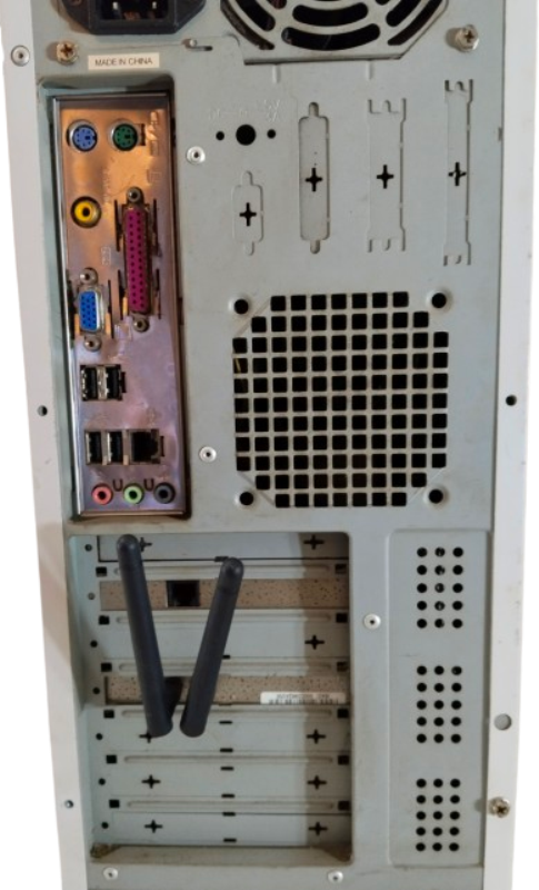 DESKTOP PC BOX/TOWER: ASUS P4S533­MX ~ INTEL(R) CELERON(R) CPU 2.00GHZ (LEGACY/`VINTAGE` TECHNOLOGY)