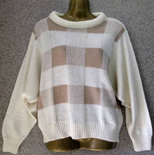 Vintage Cream & Beige Jersey - Size L