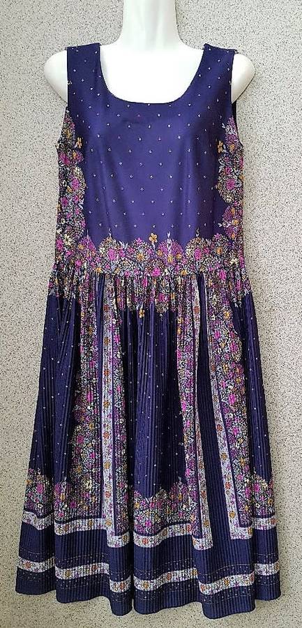 Vintage Polyester Patterned Dress - Size 32 (Chest 84cm)