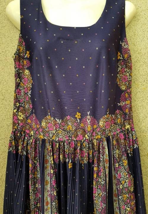 Vintage Polyester Patterned Dress - Size 32 (Chest 84cm)