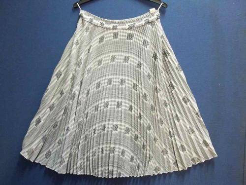 Vintage c1980's Black & White Patterned Pleated Skirt - Size M