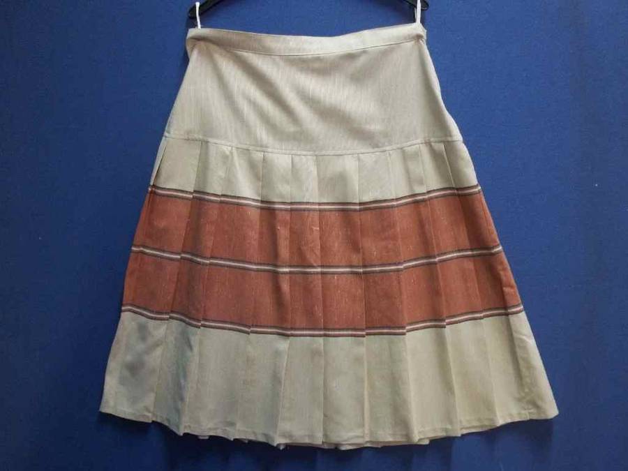 Vintage Pleated Skirt - Waist 84cm