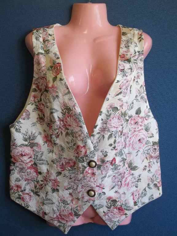 Lined Floral Waistcoat - Chest 97cm