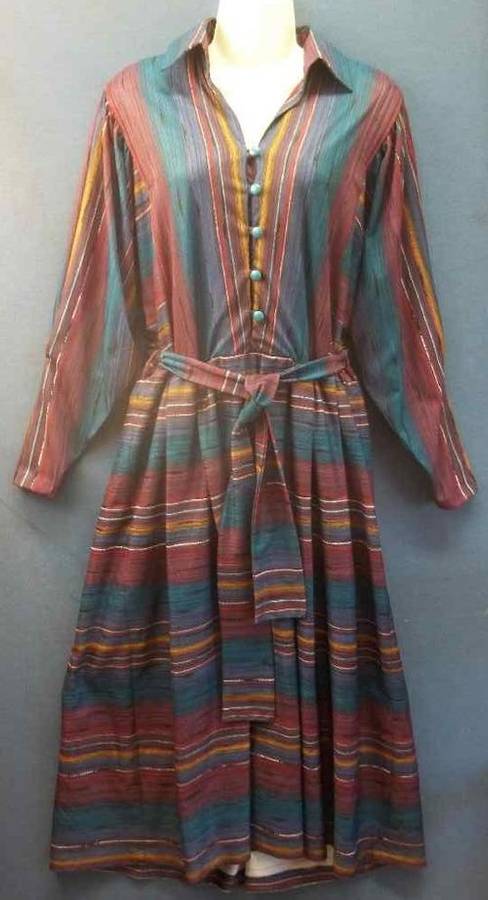 Vintage Patterned Long Sleeve Dress - Size 36 (Chest 92cm)