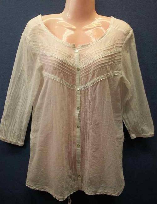 100% Cotton Ultra Lightweight White Shirt - Size 32 * Quality Brand