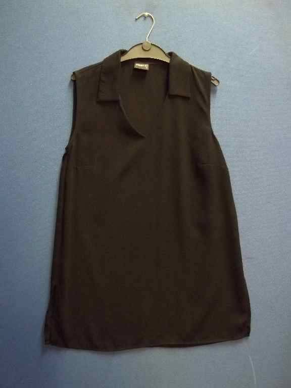 Sleeveless Black Shirt (100% Polyester) - Size 40 * Quality Brand