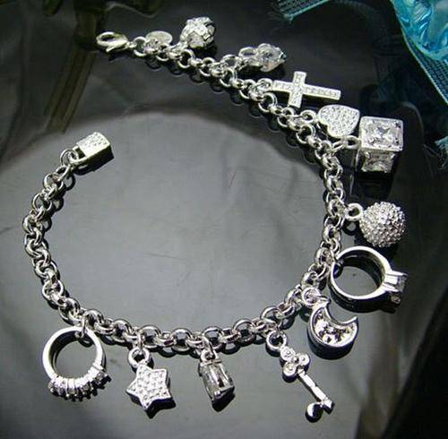 925 Sterling silver plated charm bracelet - A beautiful gift