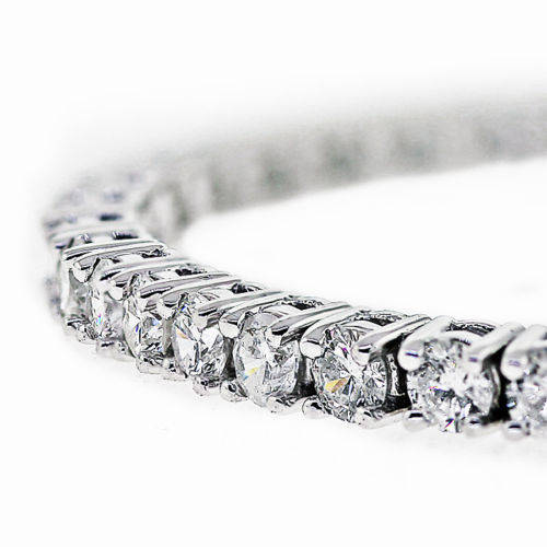 **GORGEOUS**TENNIS BRACELET SET IN A BEAUTIFUL CLASSIC STYLE925 STERLING SILVER**12.00CTS of CZ