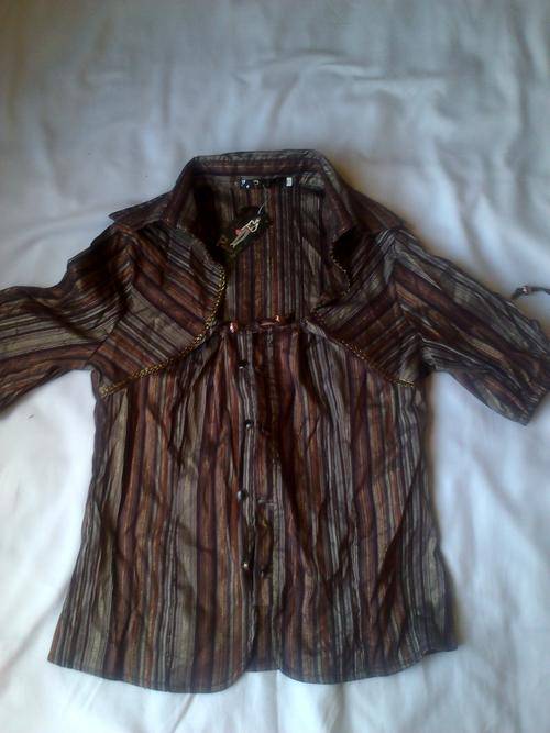 Size 34 Brownish Top
