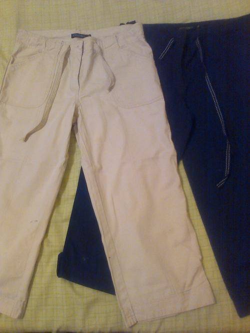 Size 34    2x sets of Capri Pants from Ackermans - Light Pink and Black