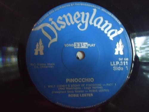 DISNEYLAND - WALT DISNEY'S STORY OF PINOCCHIO -33 RPM  SEVEN SINGLE