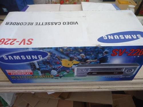 SAMSUNG VHS VIDEO MACHINE - MODEL SV-2261 IN COMPLETE WORKING ORDER AND BOXED