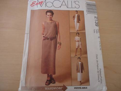 McCALL'S PATTERNS 2139-  SIZE E =14 + 16 + 18  COMPLETE